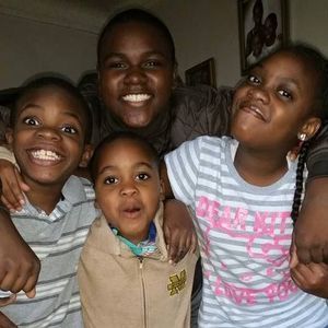 Meet your Posher, Fulani